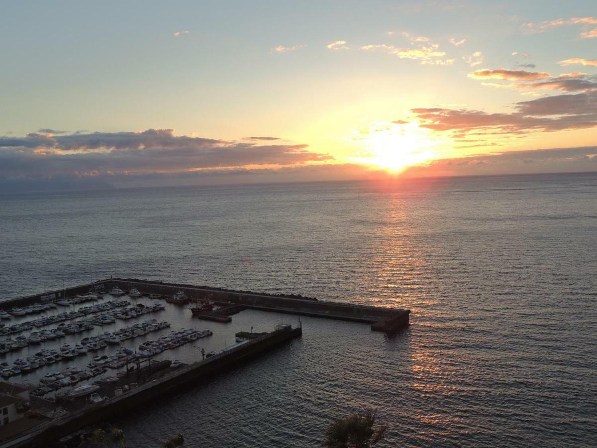 Magnificent Apt. With Sea View, Cliff & Marina Santiago del Teide Exterior foto
